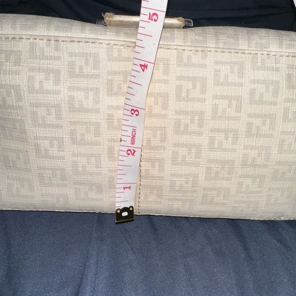 Authentic Fendi medium size bag - Picture 13 of 15